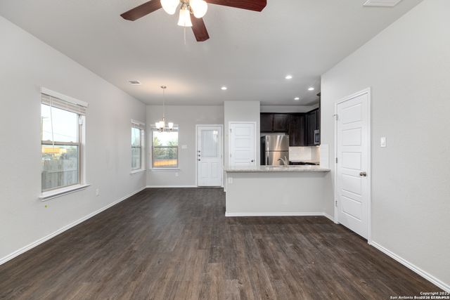 367-369 Emma Dr., New Braunfels, TX 78130