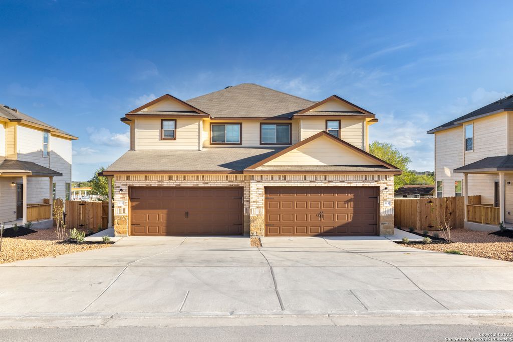 367-369 Emma Dr., New Braunfels, TX 78130