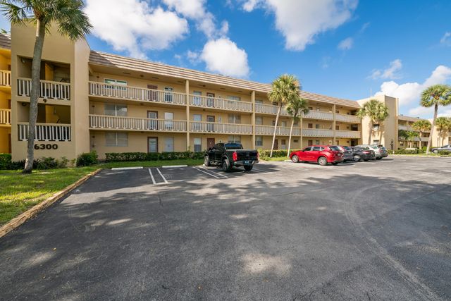 6300 NW 62ND Street 101, Tamarac, FL 33319