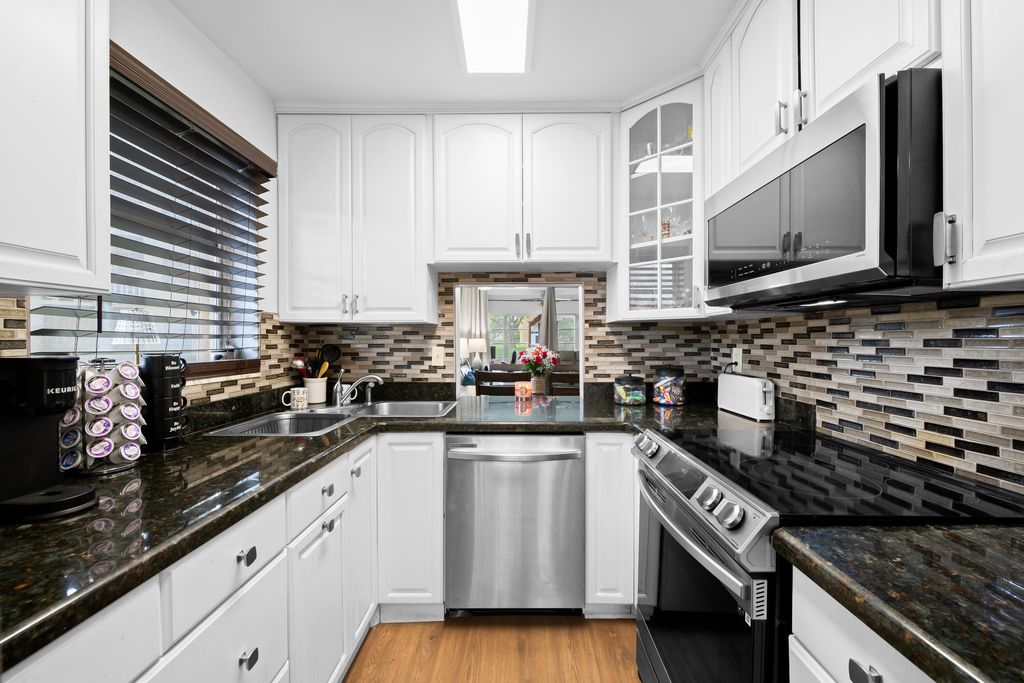 6300 NW 62ND Street 101, Tamarac, FL 33319