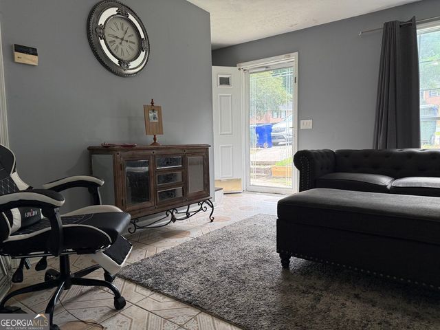 1112 Windgate Circle NW, Conyers, GA 30012