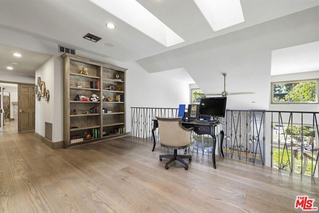 26954 Whitehorse Place, Canyon Country (santa Clarita), CA 91387