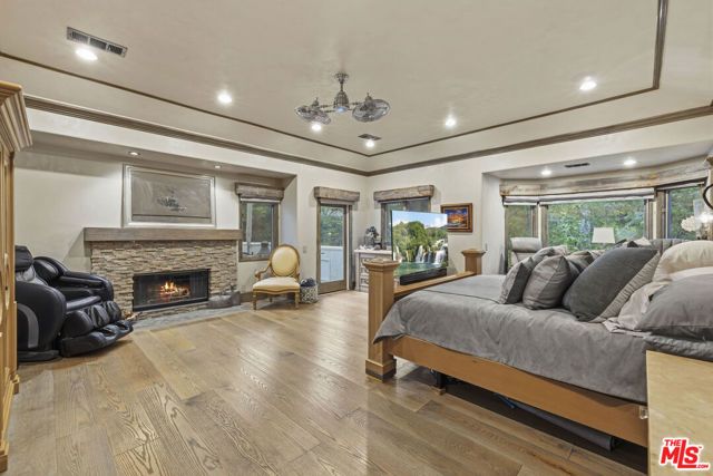 26954 Whitehorse Place, Canyon Country (santa Clarita), CA 91387