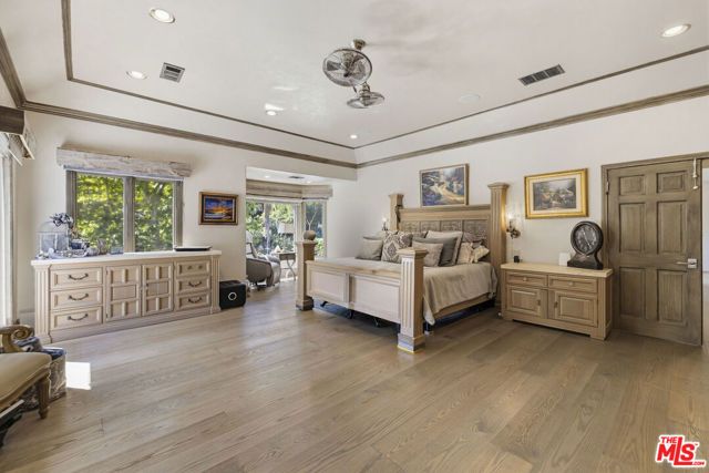 26954 Whitehorse Place, Canyon Country (santa Clarita), CA 91387