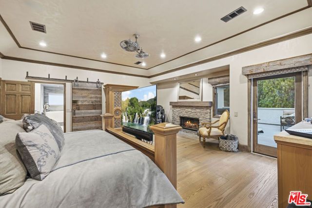 26954 Whitehorse Place, Canyon Country (santa Clarita), CA 91387