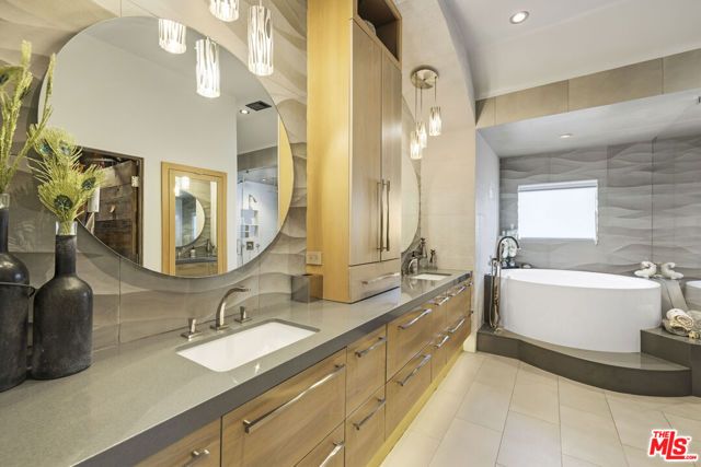 26954 Whitehorse Place, Canyon Country (santa Clarita), CA 91387