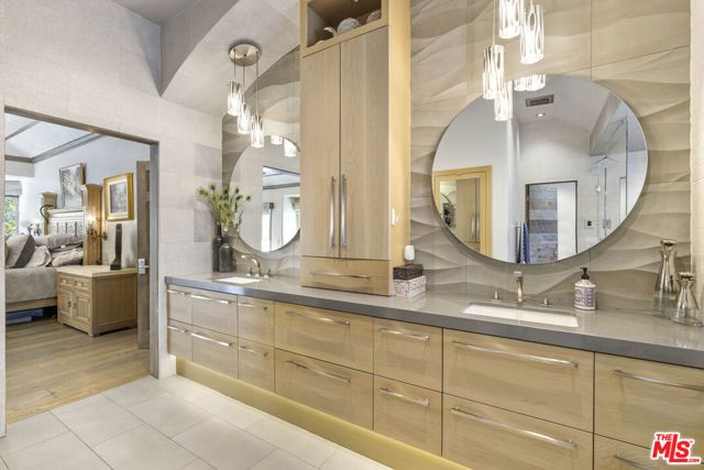 26954 Whitehorse Place, Canyon Country (santa Clarita), CA 91387