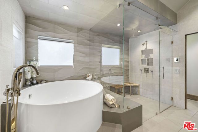 26954 Whitehorse Place, Canyon Country (santa Clarita), CA 91387