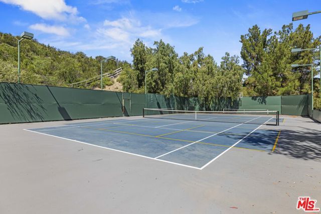 26954 Whitehorse Place, Canyon Country (santa Clarita), CA 91387