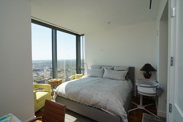 1 Dalton St 5103, Boston, MA 02199