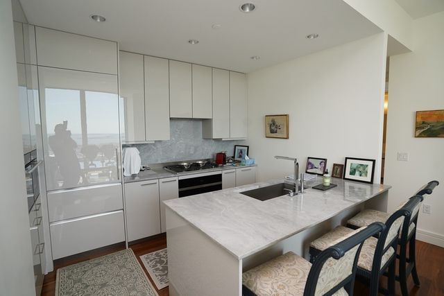 1 Dalton St 5103, Boston, MA 02199