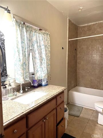 3210 Belvedere, Riverside, CA 92507