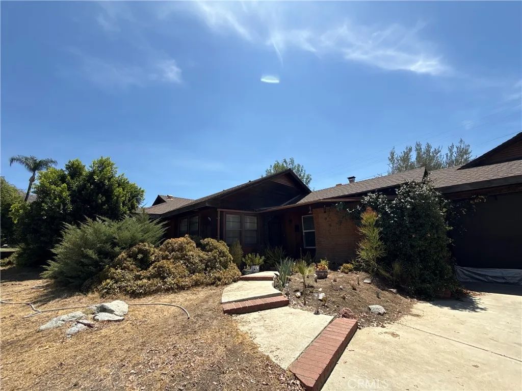 3210 Belvedere, Riverside, CA 92507