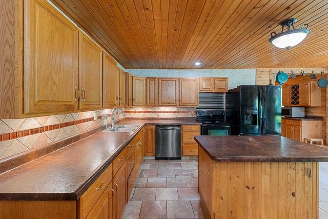 300 WATER STREET, Ogdensburg, WI 54962