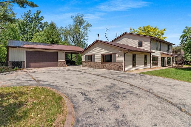 300 WATER STREET, Ogdensburg, WI 54962
