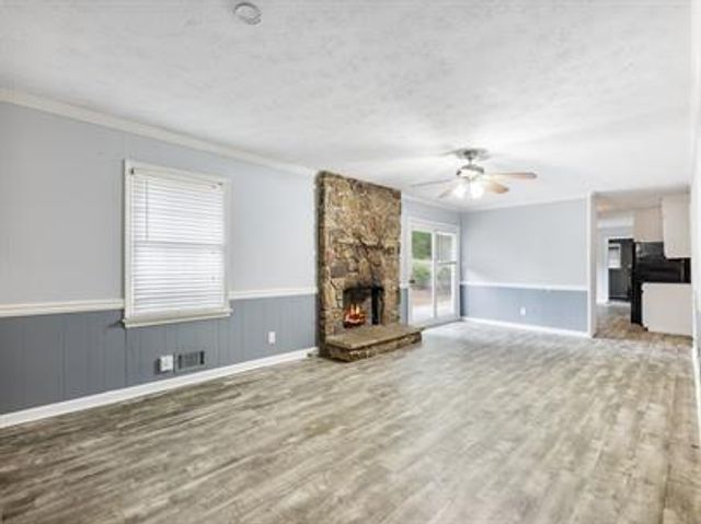 2319 Rolling Acres SW Court, Conyers, GA 30094