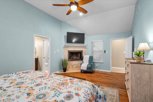 410 Simmons Road, Double Oak, TX 75077