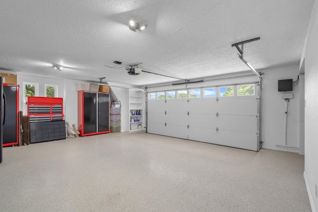 410 Simmons Road, Double Oak, TX 75077