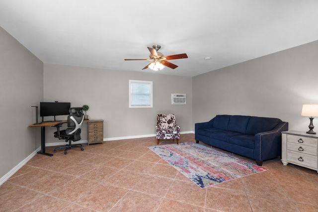 410 Simmons Road, Double Oak, TX 75077
