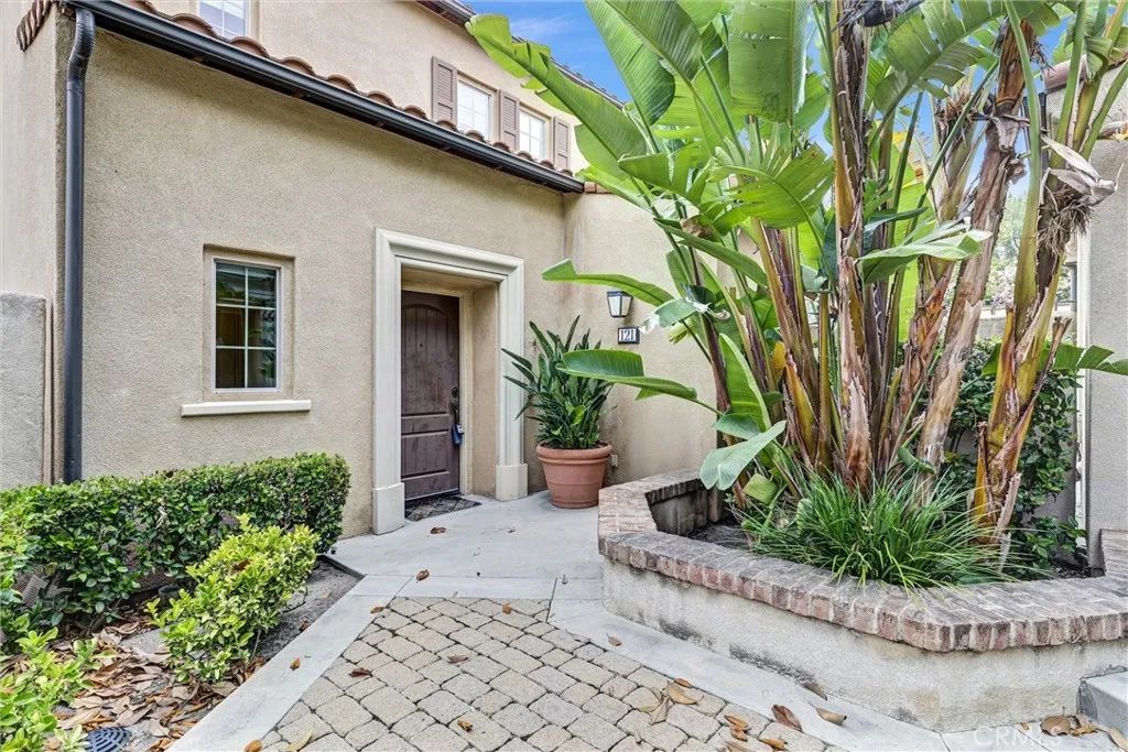 121 Costa Brava, Irvine, CA 92620