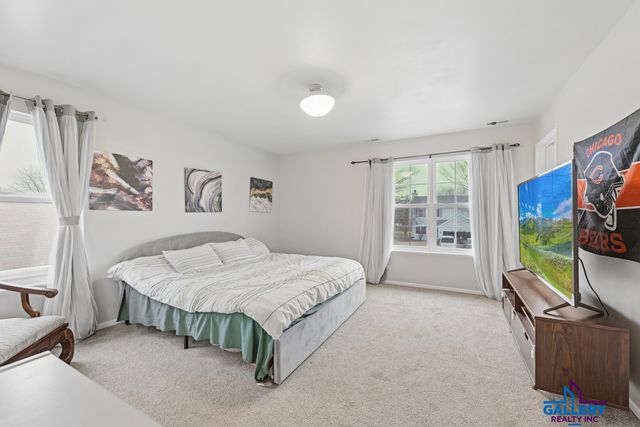 3125 Shenandoah Drive, Carpentersville, IL 60110