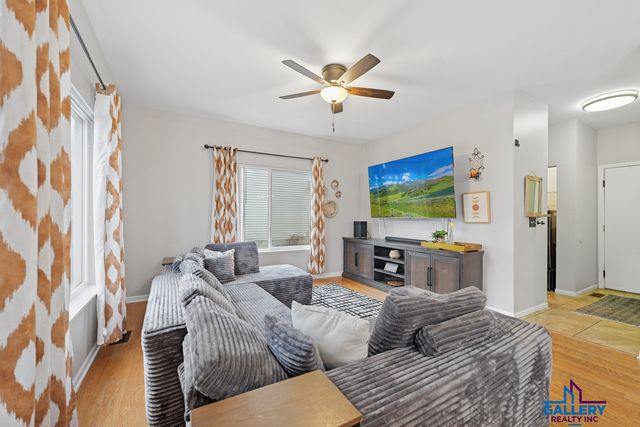 3125 Shenandoah Drive, Carpentersville, IL 60110