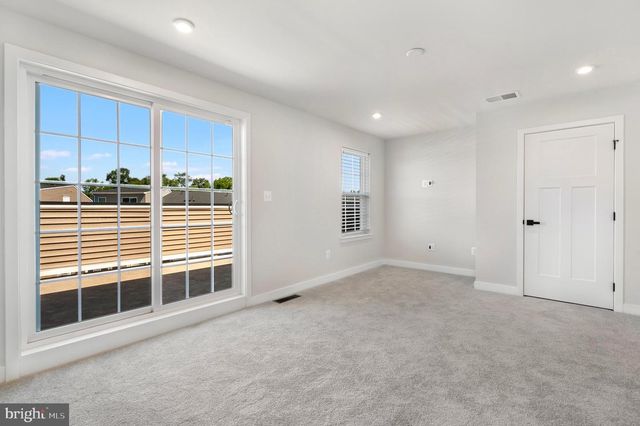 19410 PAIUTE TER, Leesburg, VA 20175