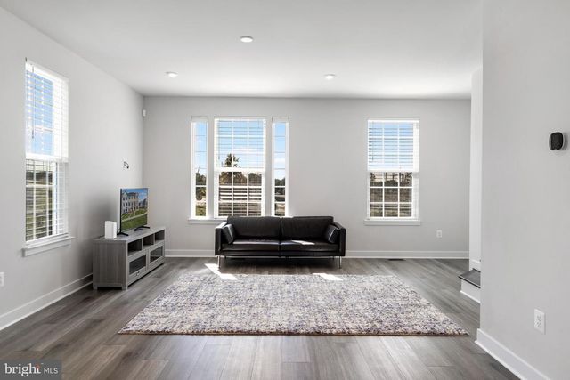 19410 PAIUTE TER, Leesburg, VA 20175