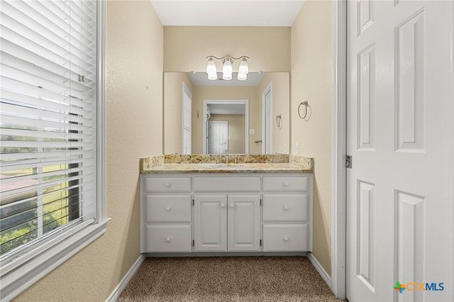 2815 Chisholm Trail, Salado, TX 76571