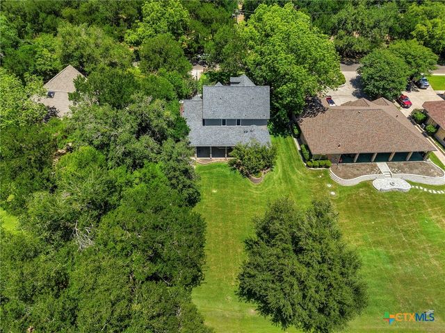 2815 Chisholm Trail, Salado, TX 76571