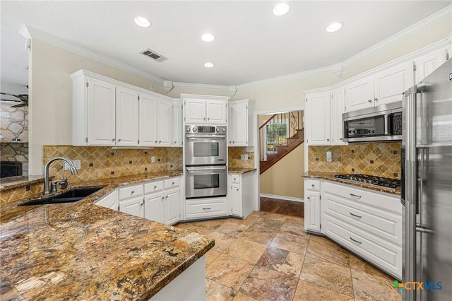 2815 Chisholm Trail, Salado, TX 76571
