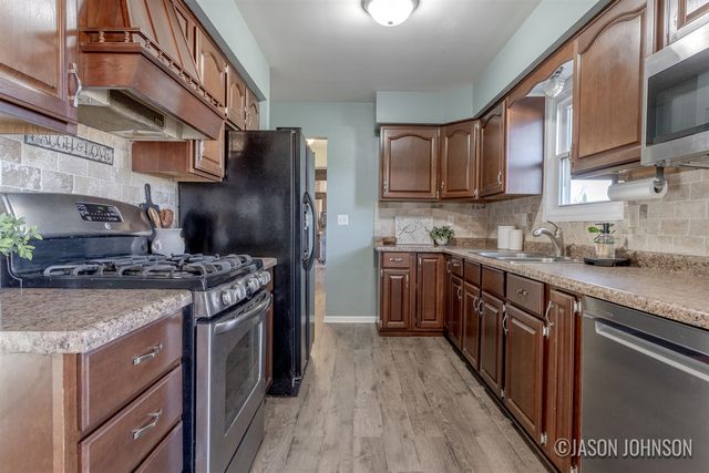 6835 Kay Boer Drive, Jenison, MI 49428