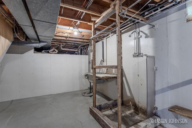 6835 Kay Boer Drive, Jenison, MI 49428