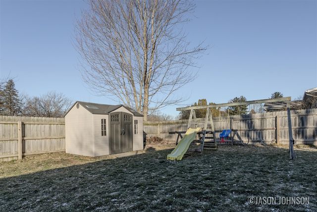 6835 Kay Boer Drive, Jenison, MI 49428