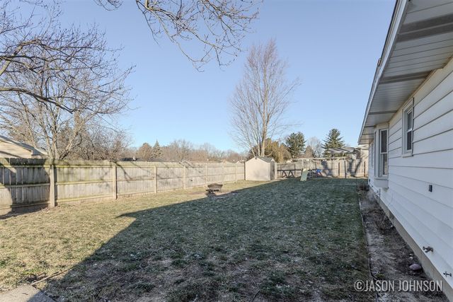 6835 Kay Boer Drive, Jenison, MI 49428