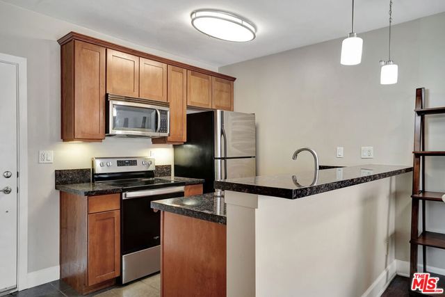 10982 Roebling Avenue 326, Los Angeles, CA 90024
