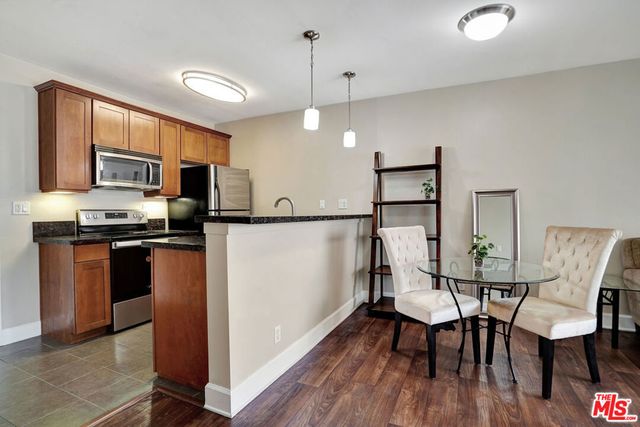 10982 Roebling Avenue 326, Los Angeles, CA 90024
