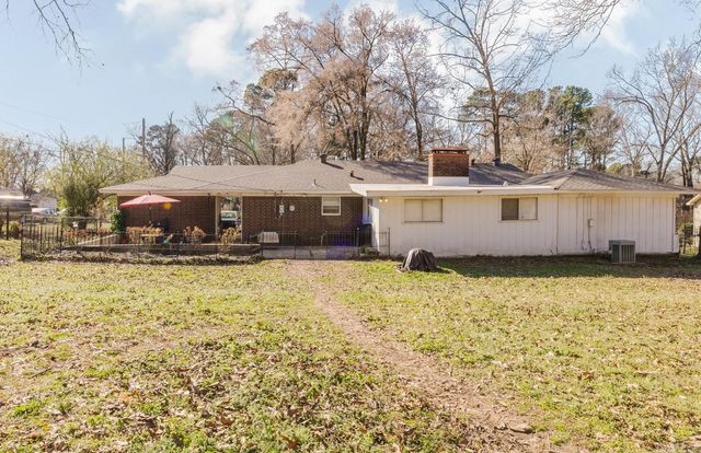 1026 Whitewood Drive, Benton, AR 72015