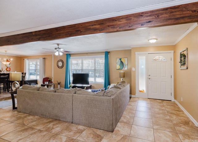 1026 Whitewood Drive, Benton, AR 72015