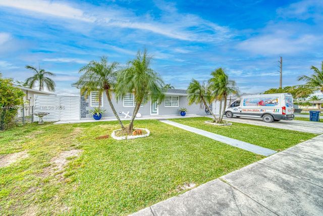 12620 SW 252nd Ter, Homestead, FL 33032