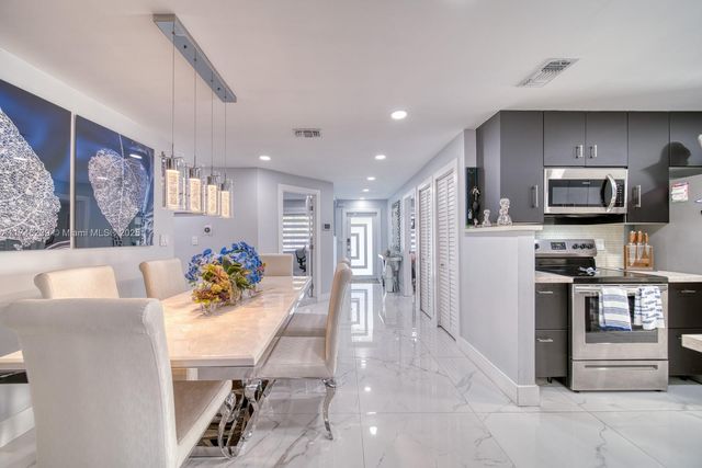 12620 SW 252nd Ter, Homestead, FL 33032