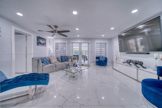 12620 SW 252nd Ter, Homestead, FL 33032