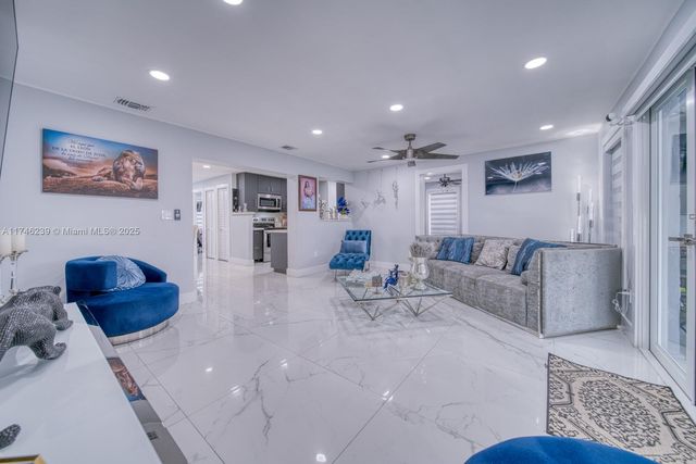 12620 SW 252nd Ter, Homestead, FL 33032