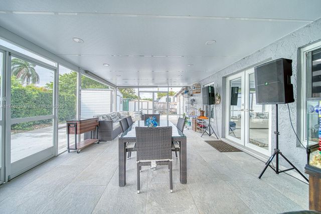 12620 SW 252nd Ter, Homestead, FL 33032