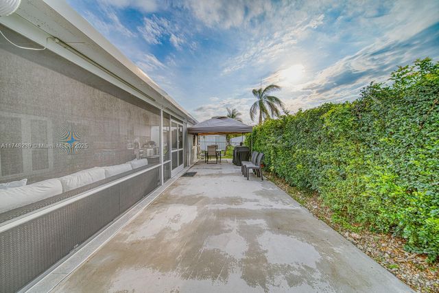 12620 SW 252nd Ter, Homestead, FL 33032