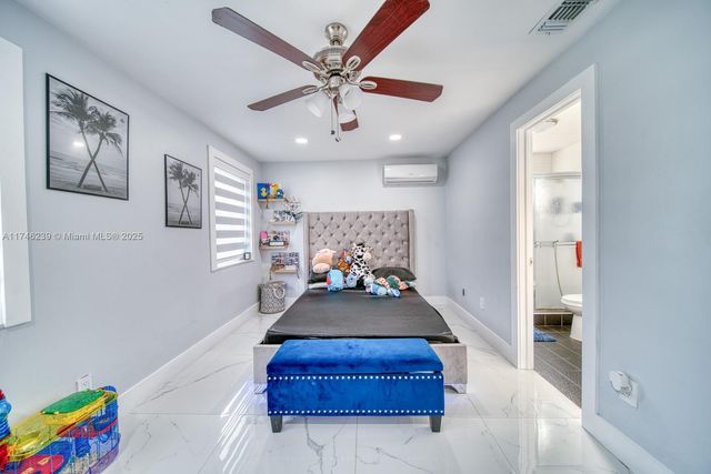 12620 SW 252nd Ter, Homestead, FL 33032