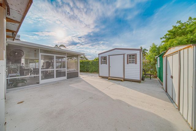 12620 SW 252nd Ter, Homestead, FL 33032