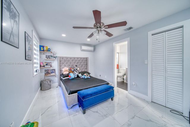 12620 SW 252nd Ter, Homestead, FL 33032