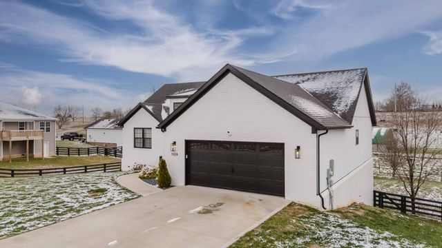 1024 Prairie View Drive, Richmond, KY 40475