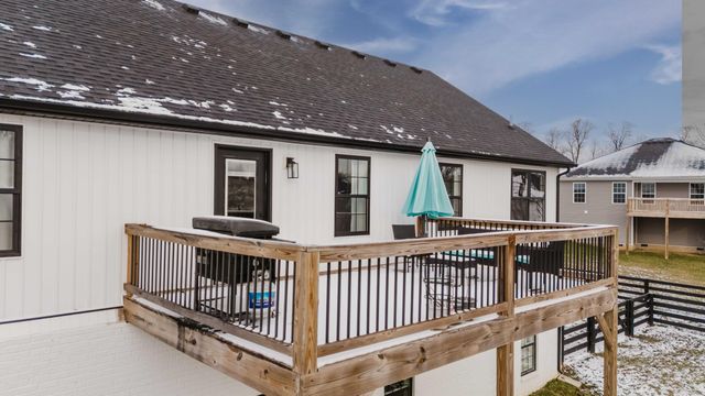 1024 Prairie View Drive, Richmond, KY 40475